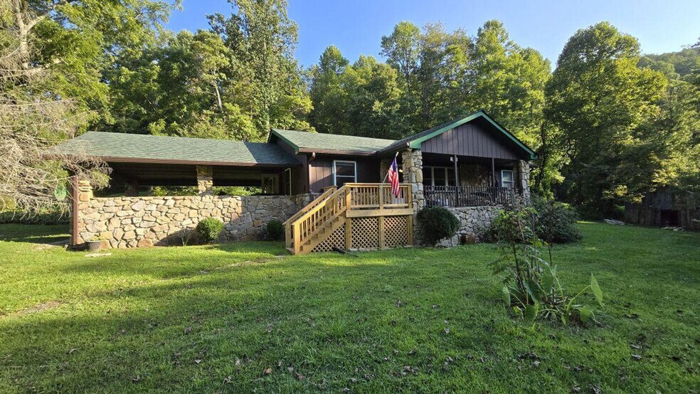 Building Photo - 3760 Yellow Creek Rd