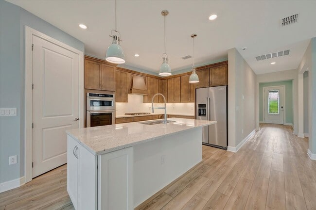 Building Photo - Del Webb Bayview Home, Active 55+ Communit...