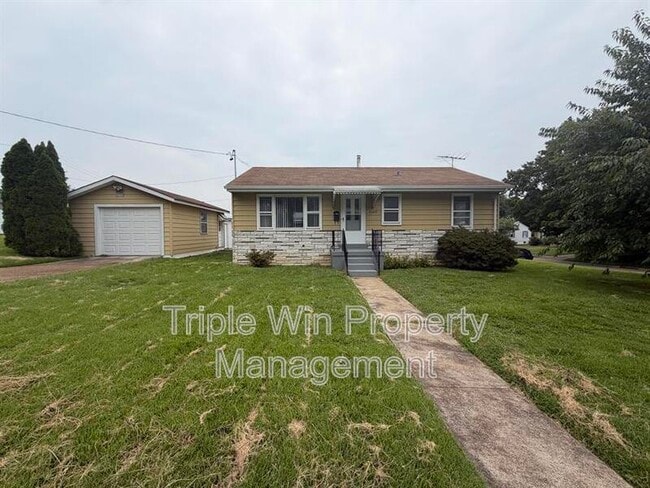 Building Photo - 3349 Marmary Ln