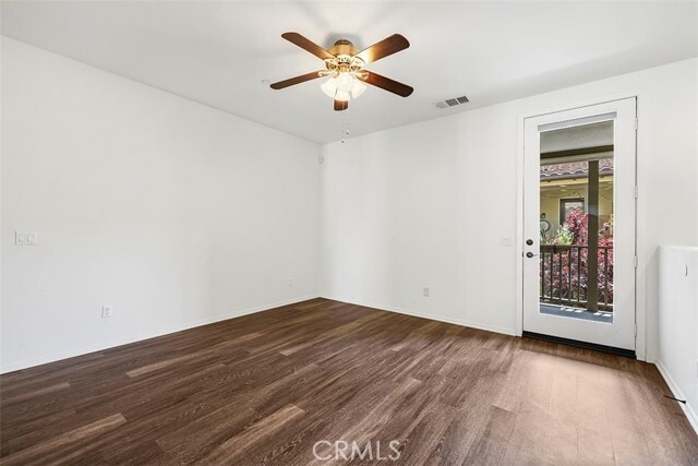 Building Photo - 596 S Casita St