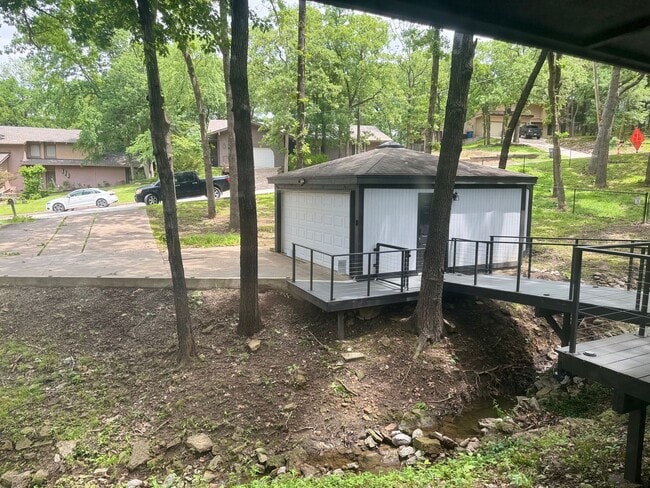 Building Photo - Newly Renovated, 3-Bed Home in South Tulsa