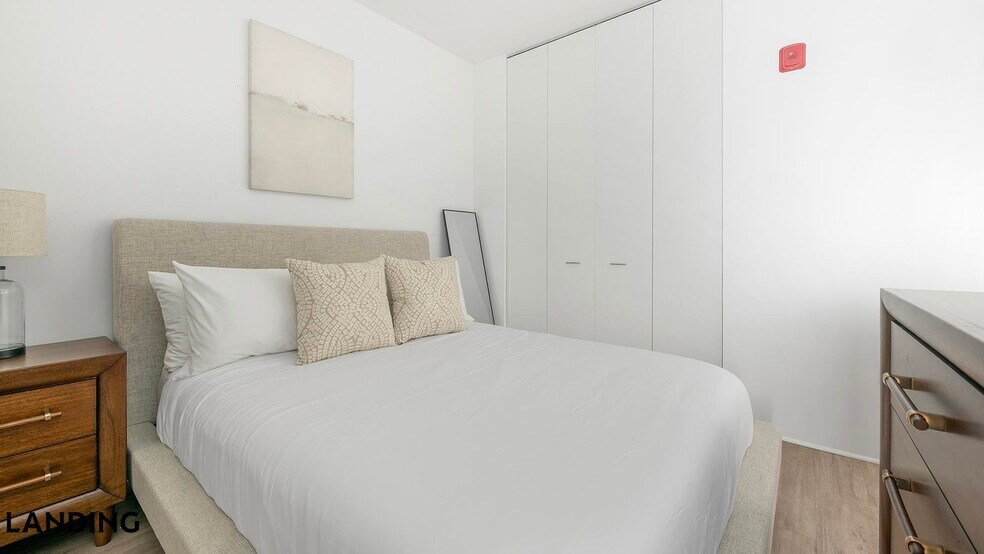 Building Photo - 5334 Baltimore Ave