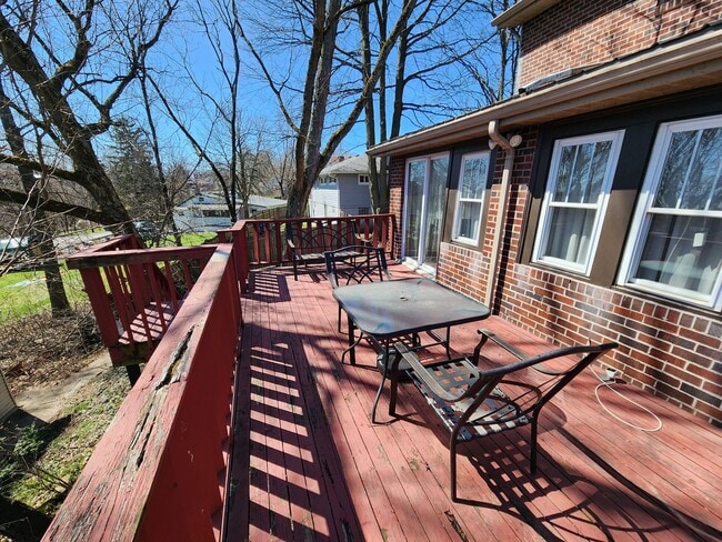 Building Photo - 3 Bedrooms 1 bath home for RENT!