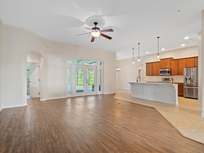 Building Photo - Spacious 4-Bedroom Pool Home with 3 Full B...