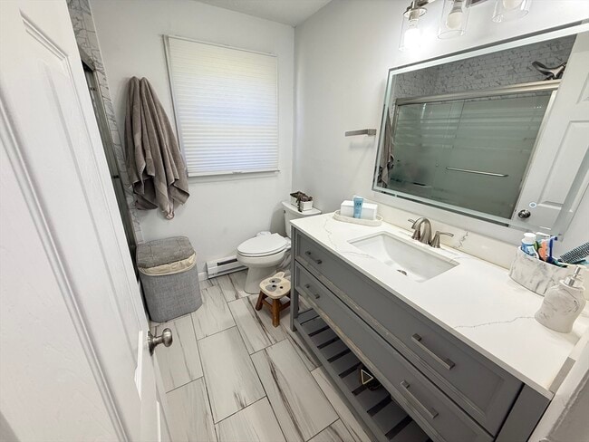 Building Photo - 1338 East St