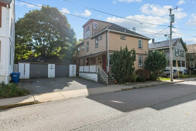 Building Photo - 21 Slocum St