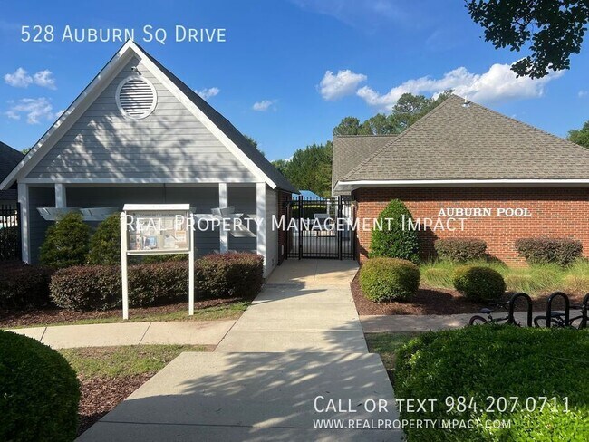 Building Photo - 528 Auburn Square Dr