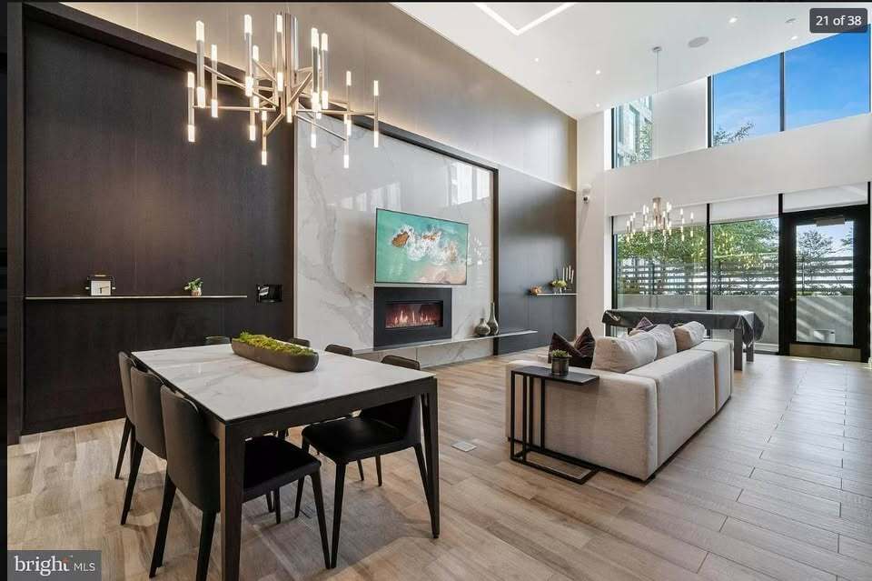 9th floor lounge - 1650 Silver Hill Dr