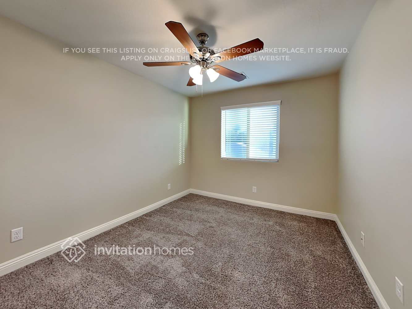 Building Photo - 3293 E Sheffield Rd