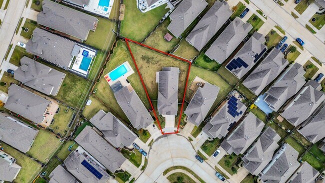 Building Photo - 6030 Rivercane Way