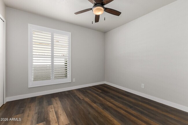 Building Photo - 15014 N 20th St