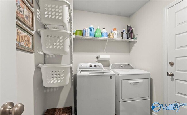 Building Photo - 111 Waltrip Dr