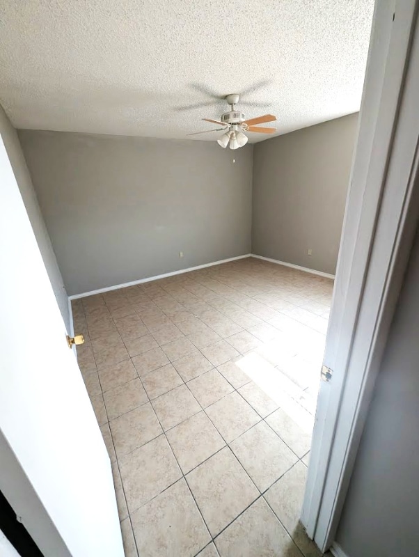 Building Photo - 505 N Main St