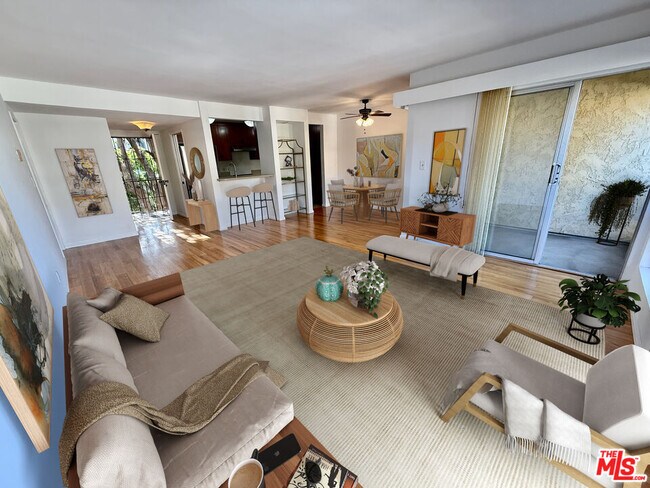 Building Photo - 5600 Kensington Wy