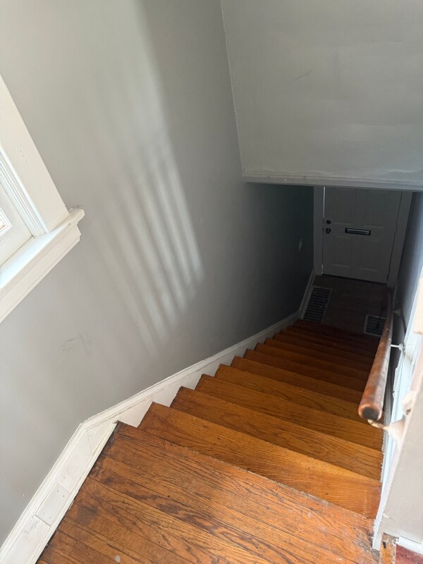 Building Photo - 672 N Fred Shuttlesworth Cir