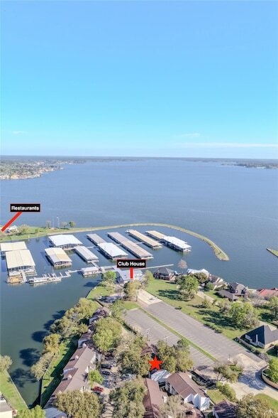 Building Photo - 12100 Melville Dr