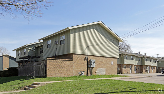 Building Photo - Mckinley Gardens Apartments