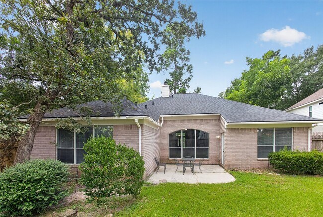 Building Photo - 26 Millport Dr