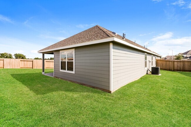 Building Photo - 3024 Tallgrass Ct