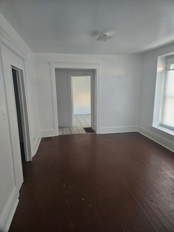 Building Photo - 414 S Beaver Ave