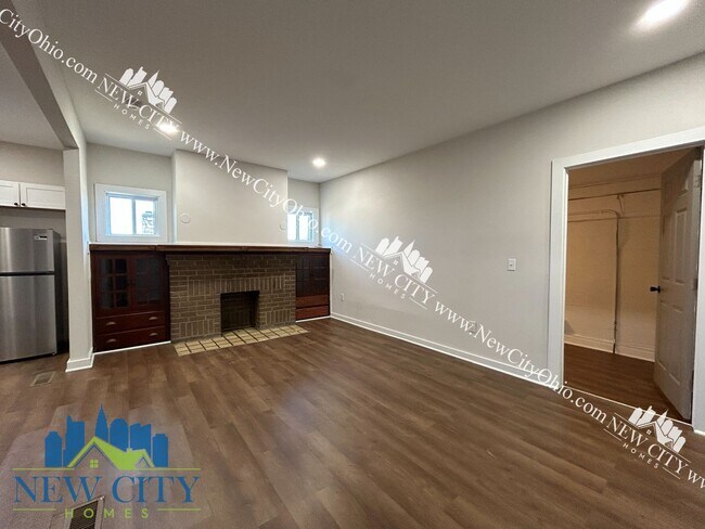 Building Photo - 1390-1392 Sullivant Ave, Columbus OH 43223