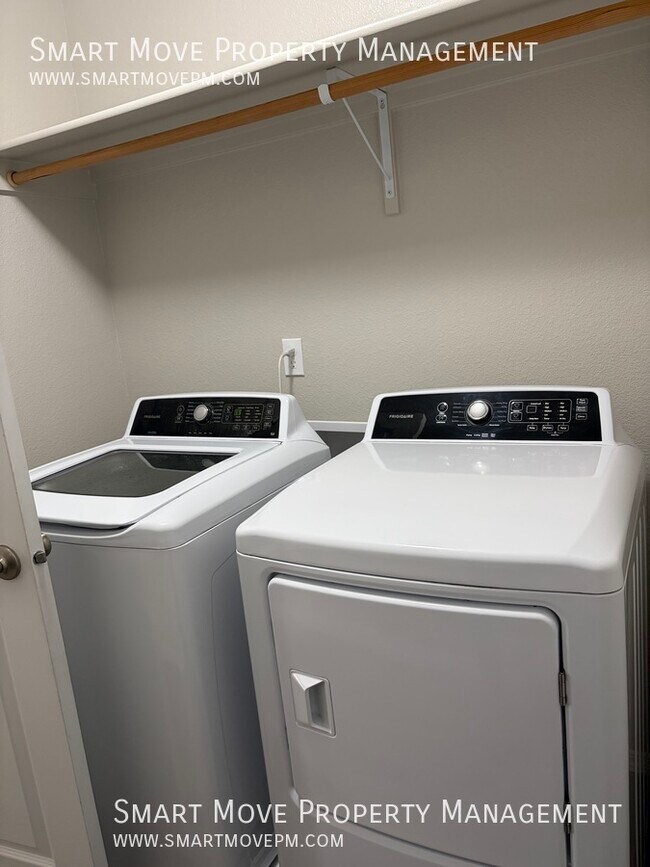 Building Photo - 3440 N W 12th Ave