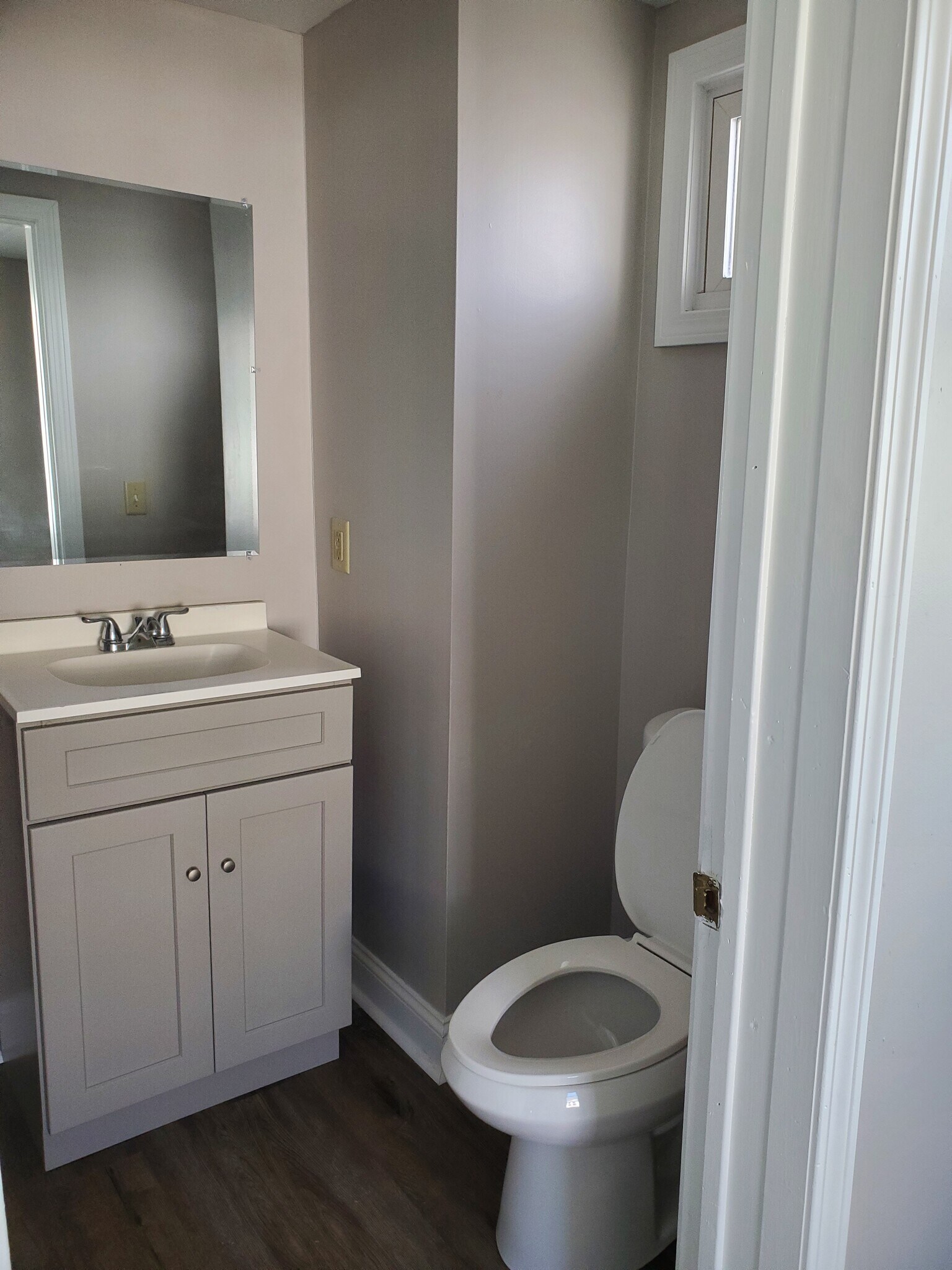 view into bathroom - 78 Cowden St
