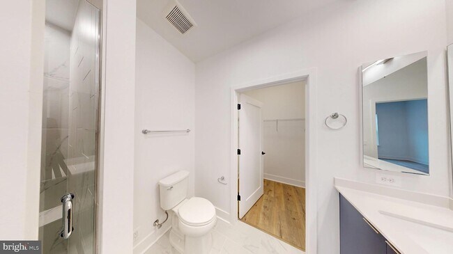 Building Photo - 5617 Vermillion Cir