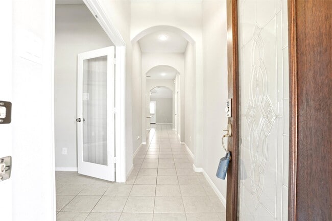Building Photo - 3718 Logandale Ridge Ln