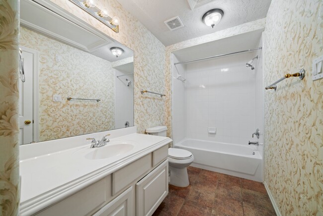 Building Photo - 14218 Baron Oaks Dr