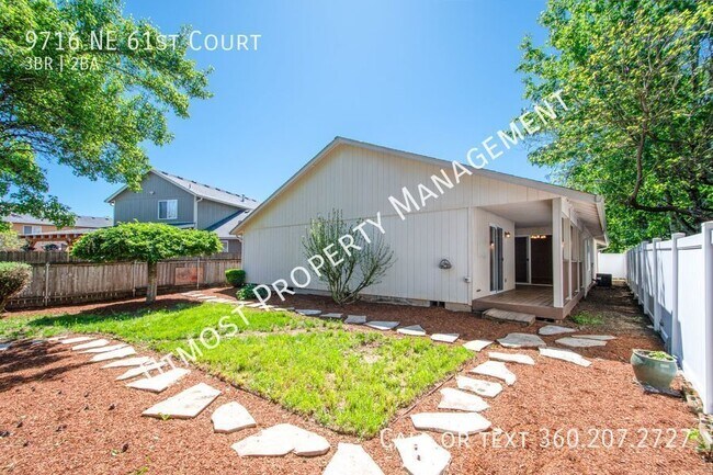 Building Photo - 9716 NE 61st Ct