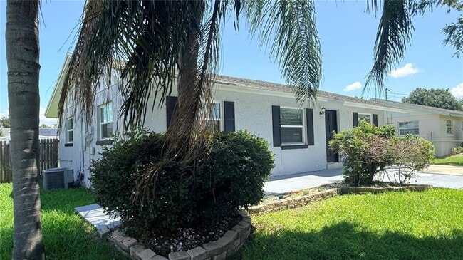 Building Photo - 675 Cadillac Blvd