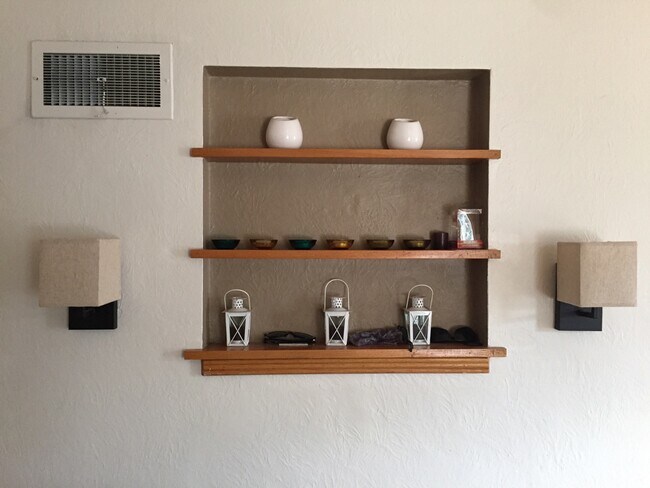 Living room - 3010 S Downing St