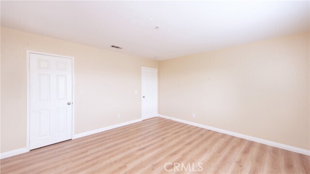 Building Photo - 5916 Wilshire Dr