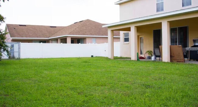 Building Photo - 2642 Maggiore Cir