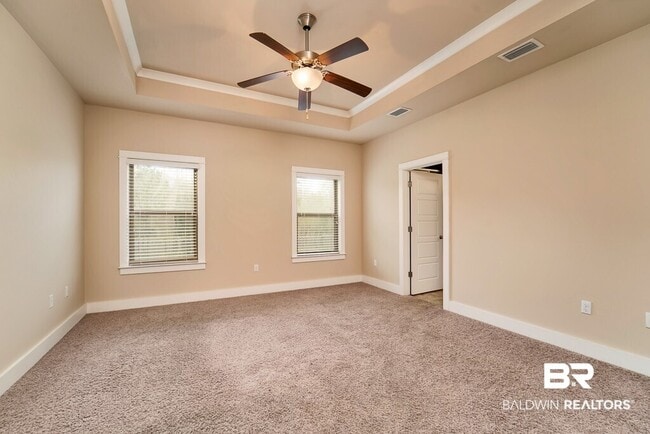 Building Photo - 9879 Volterra Ave