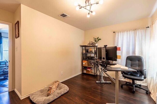 Building Photo - 8016 Landing Ave