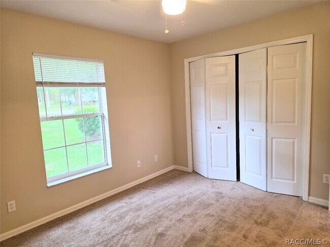 Building Photo - 9676 N Jourden Dr