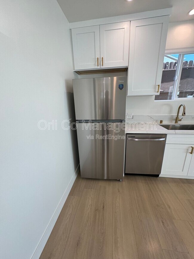 Building Photo - 19229 Friar St