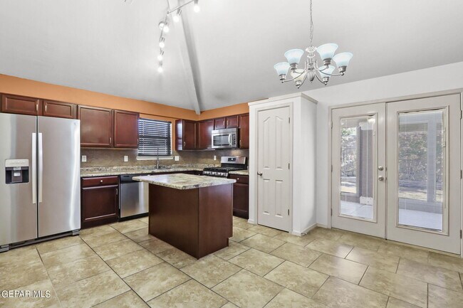 Building Photo - 14438 Miguel Terrazas Dr