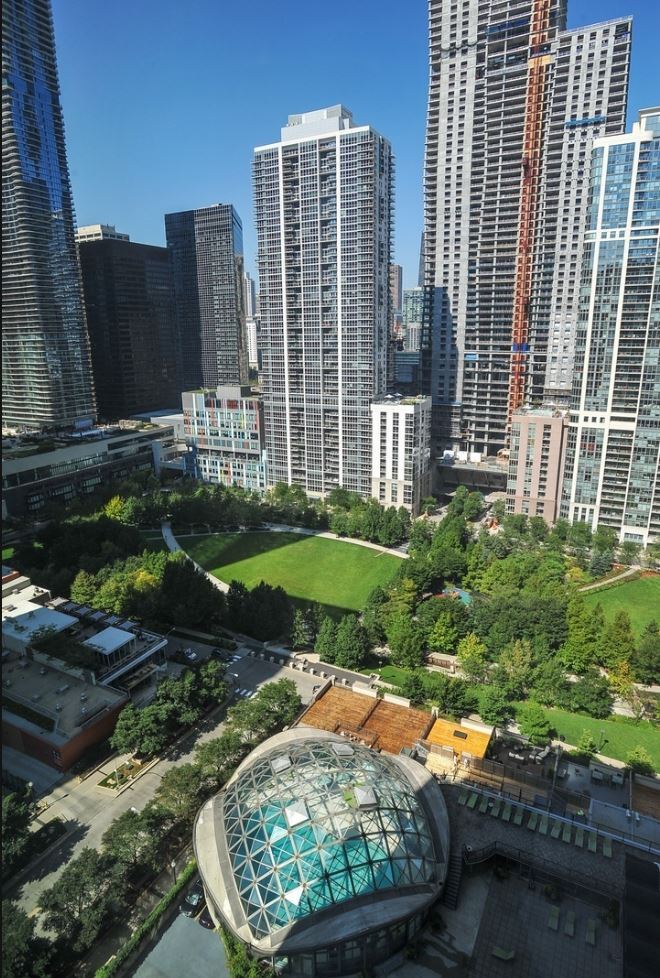 Building Photo - 400 E Randolph St