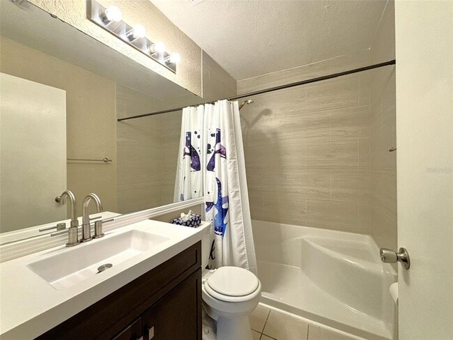 Building Photo - 3217 Queen Palms Ct
