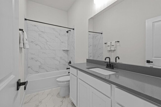 Building Photo - 29626 Cedar Elm Wy