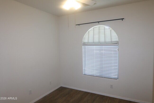 Building Photo - 5316 W El Cortez Trail
