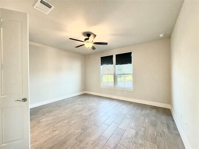 Building Photo - 8014 Talferd Trl