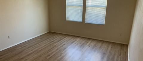 Building Photo - 1006 Hollow Oak Rd
