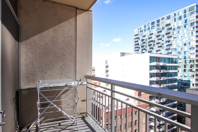 Building Photo - 1400 S Michigan Ave