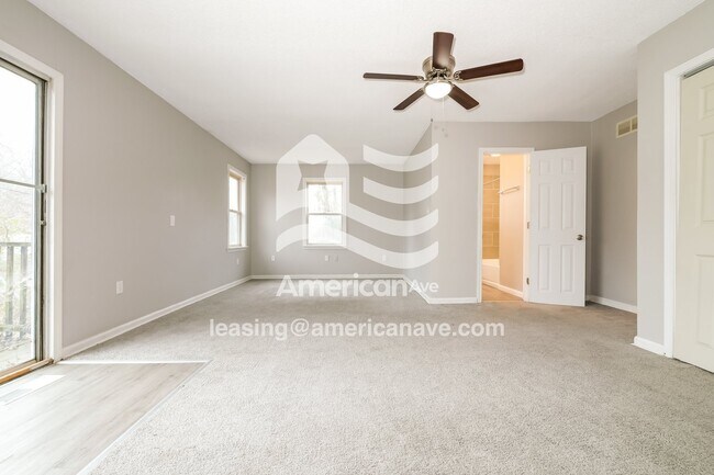 Building Photo - 7700 E 108 Terrace