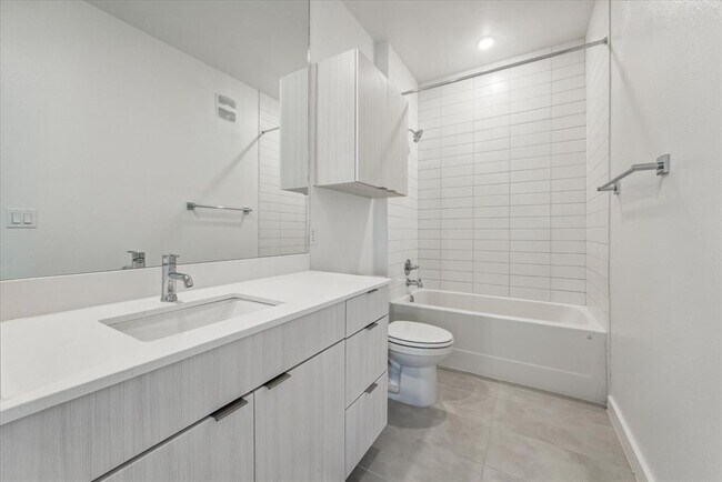 Building Photo - 4802 S Congress Ave