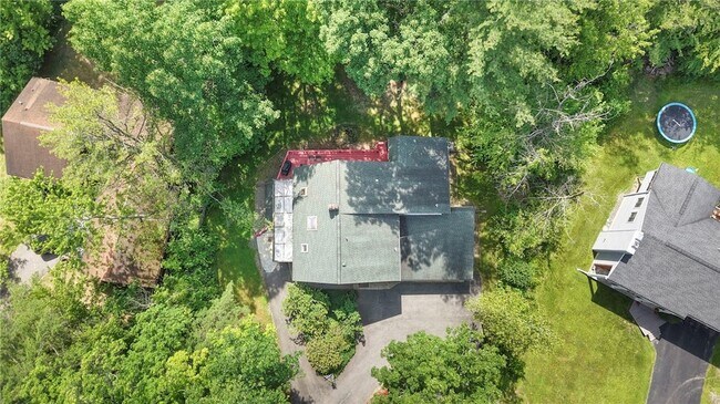 Building Photo - 318 Blackstone Ave